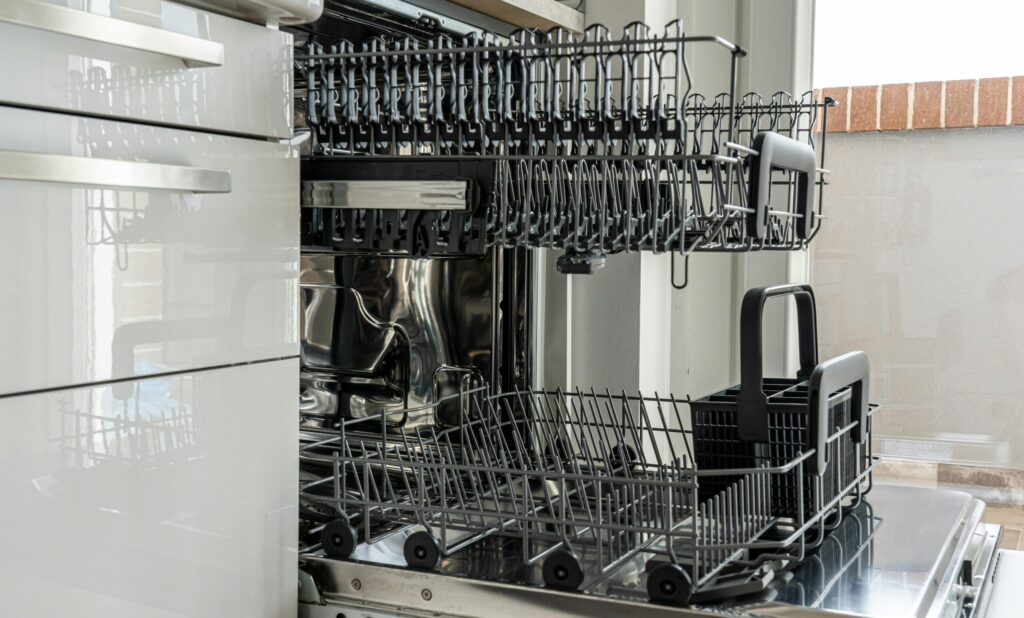 Dishwashers: What Can’t I Use It On?